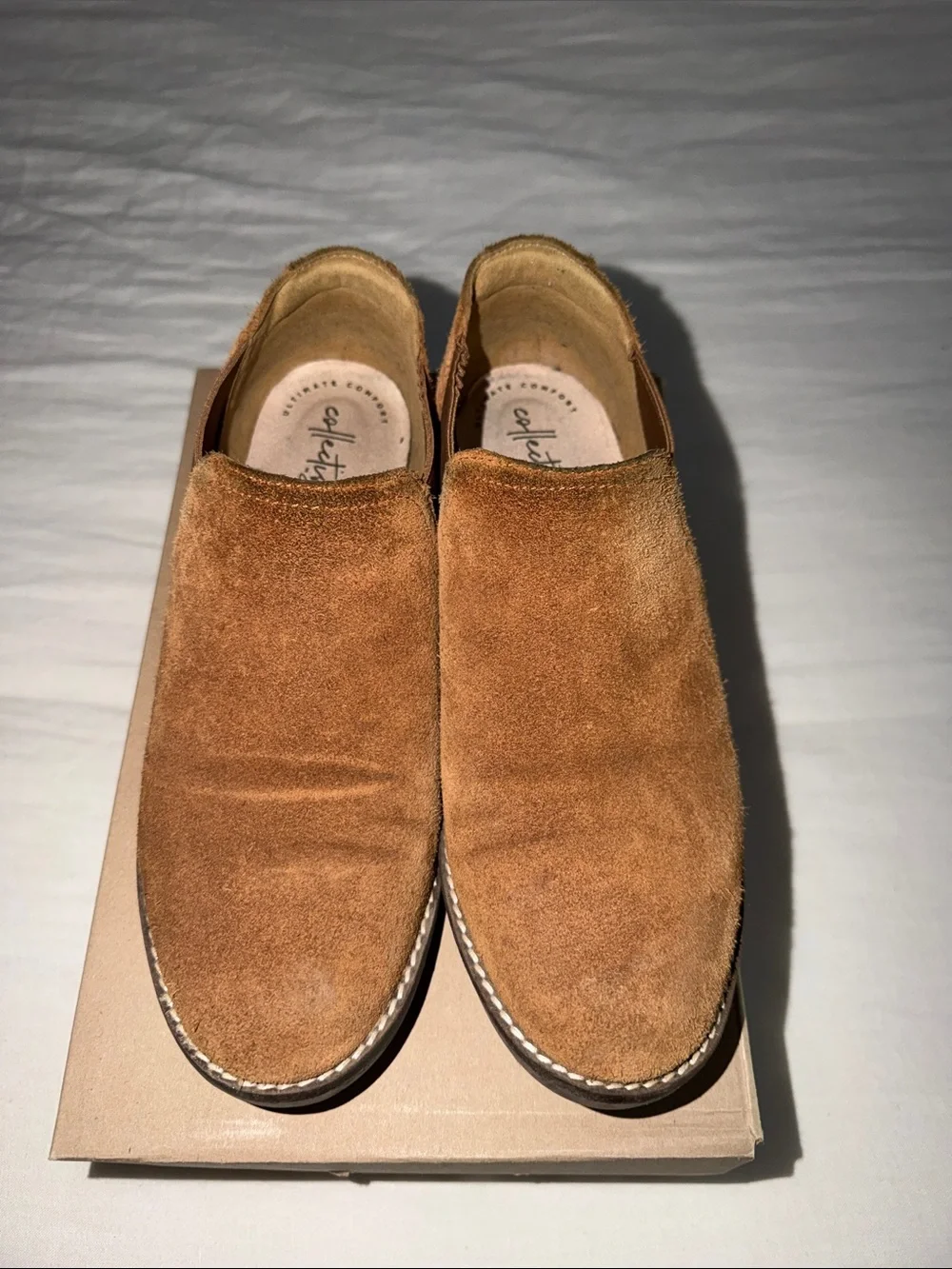 Clarks Women's Tan Suede Chelsea Ankle Boots